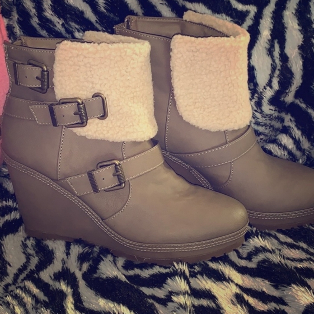 Wedge booties fur heels buckle ankle boots